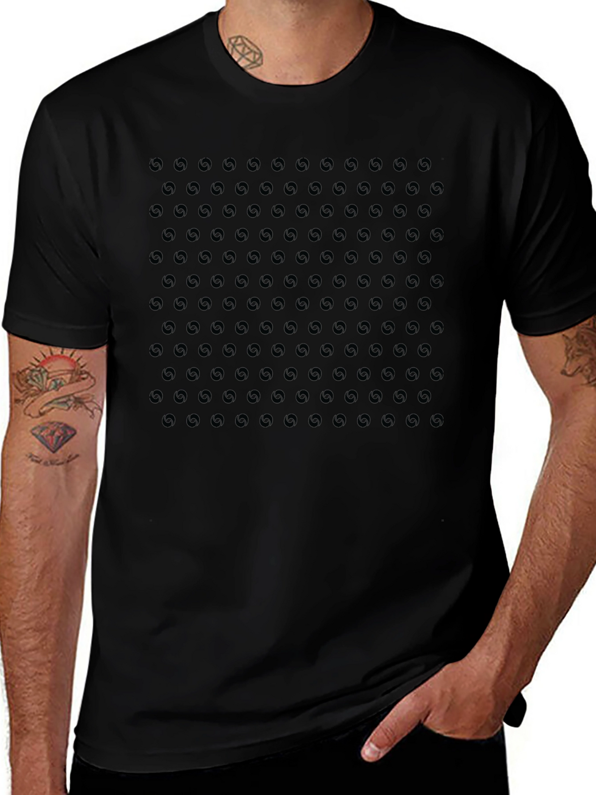 Monochrome Aperture Pattern Crew Neck T-Shirt